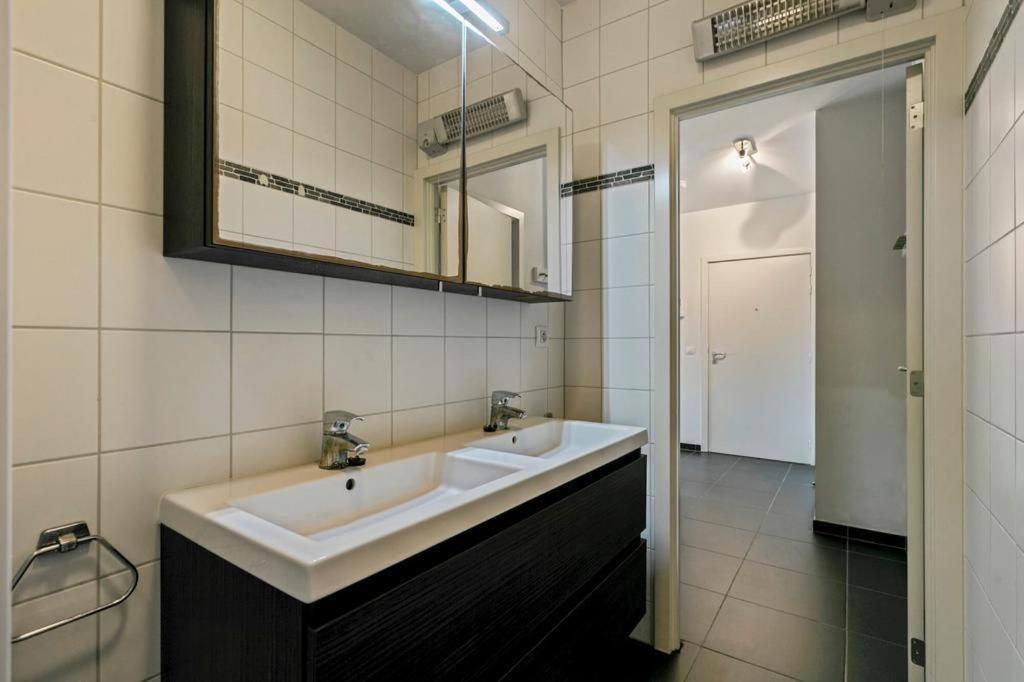 Apartment In Heart Of Brussel City With Balcony View Esterno foto